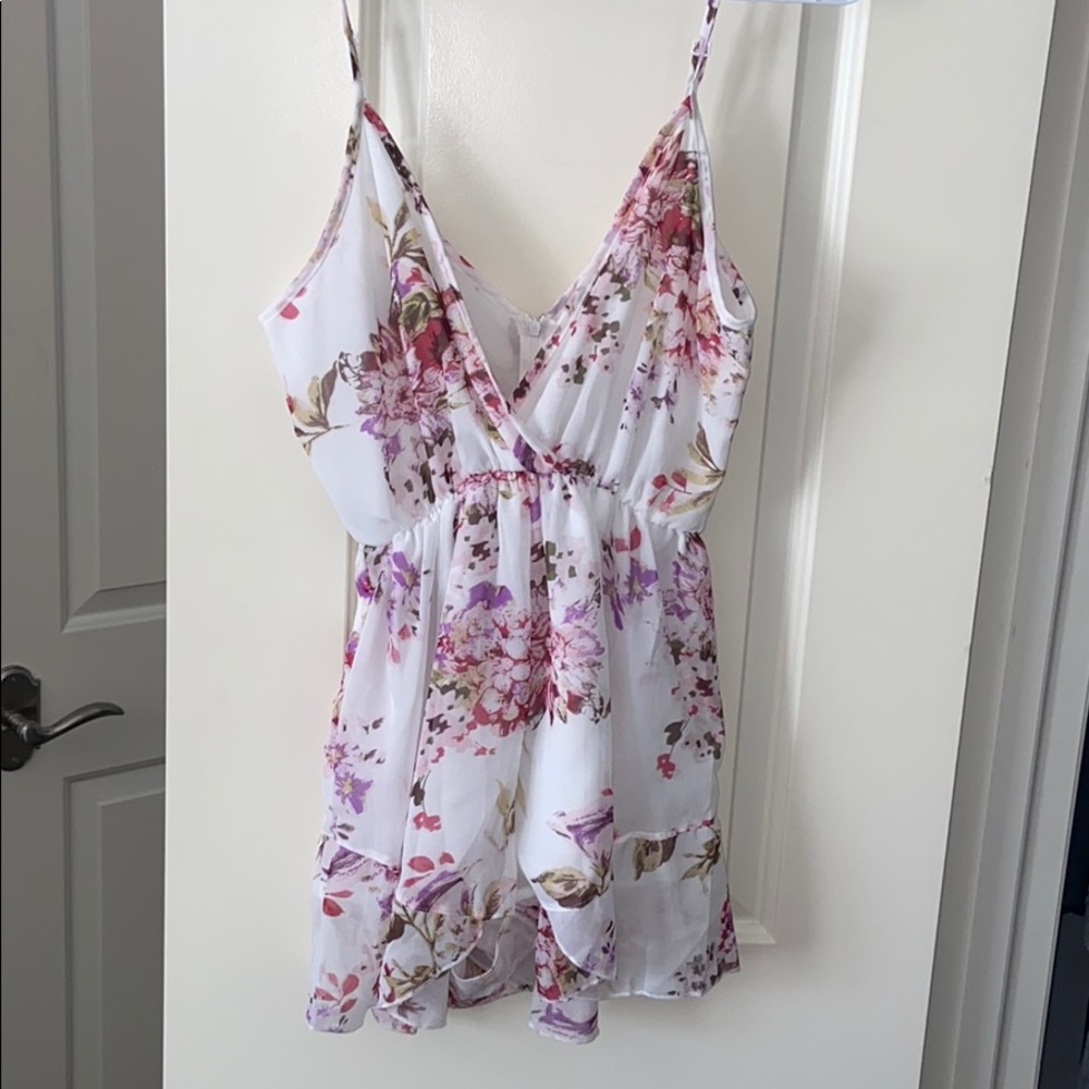Floral white “play-suit”